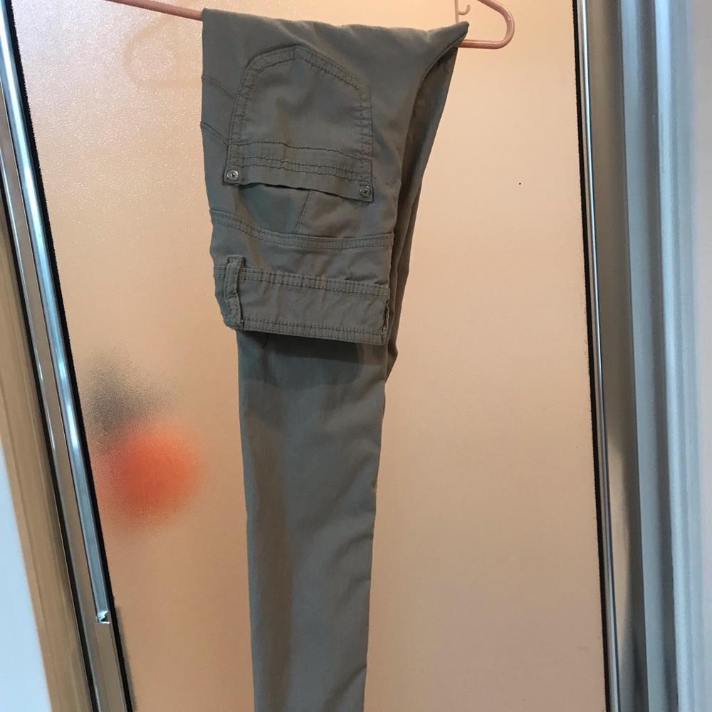 Good pants super cute and comfortable